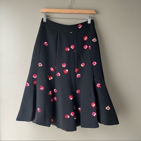 KATE Spade | Falling Florals Skirt Size 0 - Picture 4 of 8